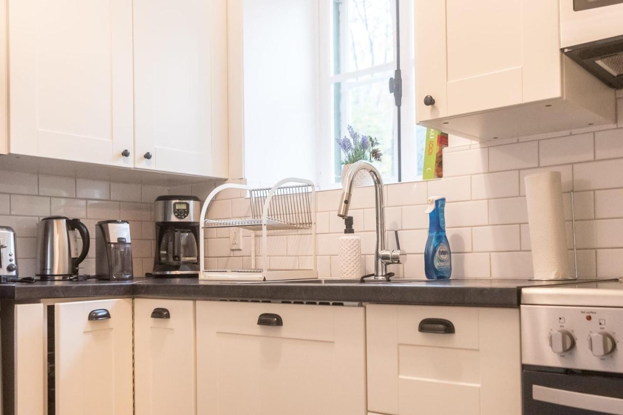 Amazing 2br In Heart Of Old Apartment Quebec City