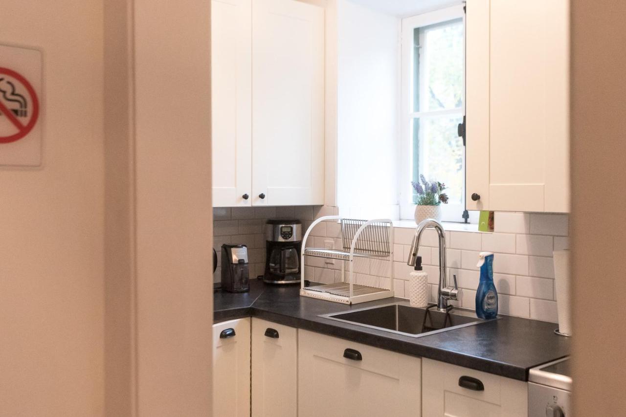 Amazing 2br In Heart Of Old
